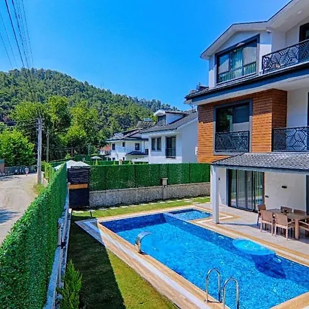 Twin Detached With Private Pool In Inlice, Goecek فتحية