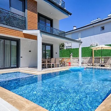 Twin Detached With Private Pool In Inlice, Goecek فتحية
