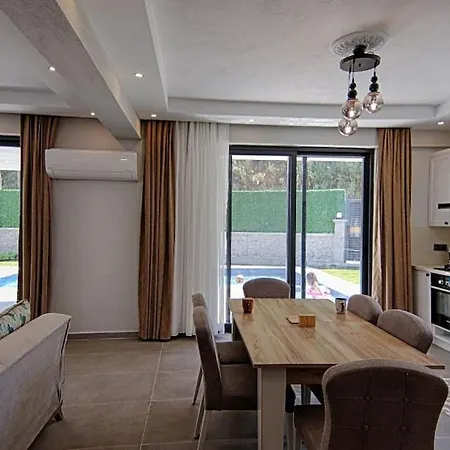 Twin Detached With Private Pool In Inlice, Goecek *